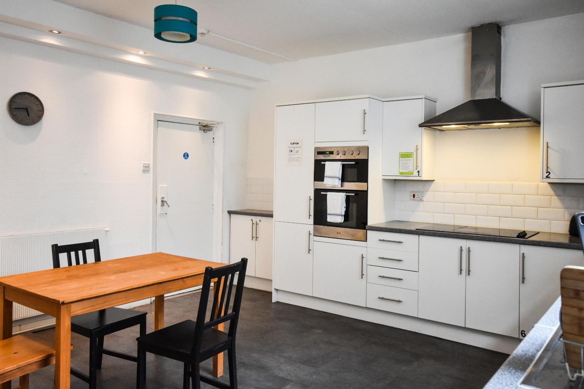 Arlington Villas Townhouse - By Clifton Short Lets Бристоль Номер фото